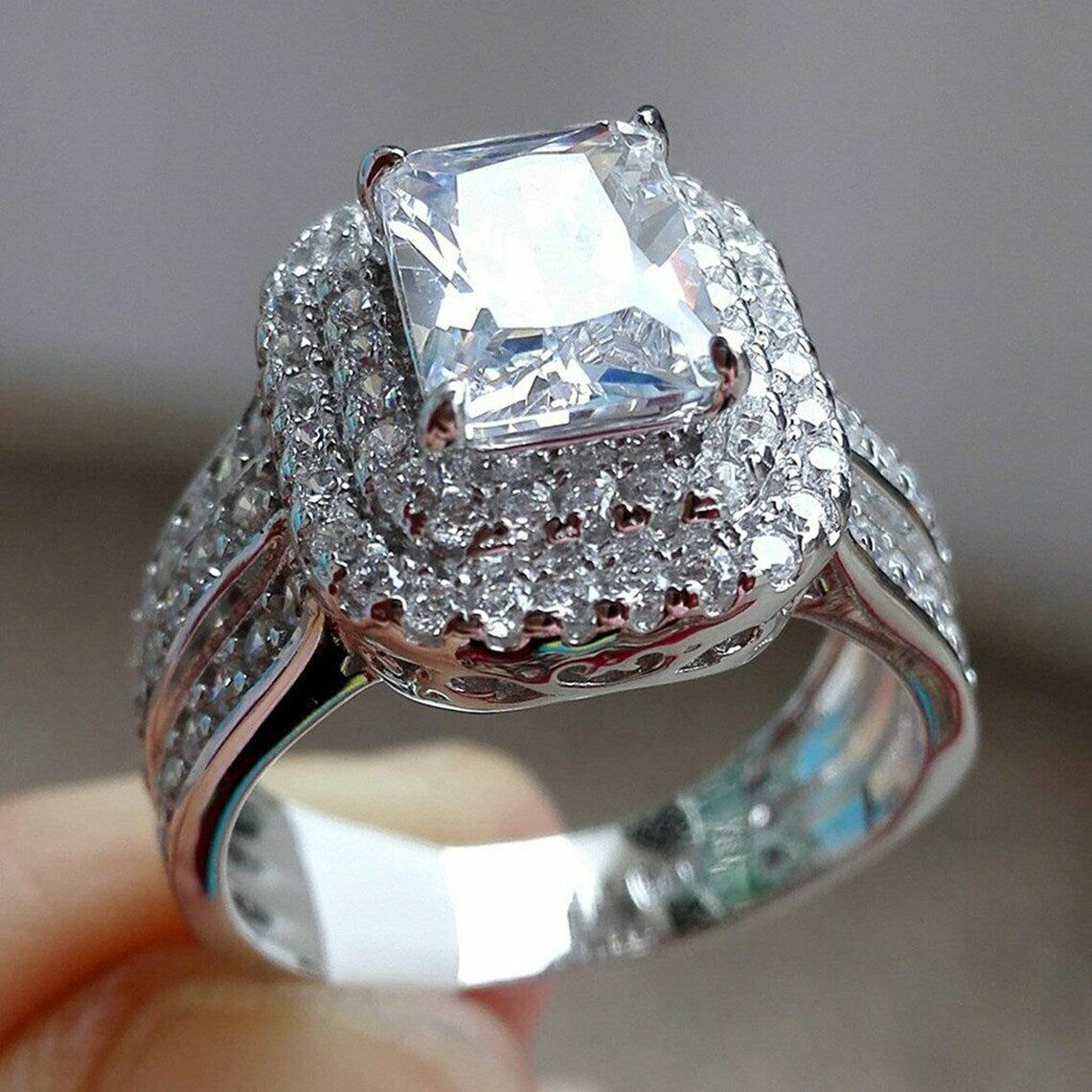 Classic Ring with Timeless Appeal