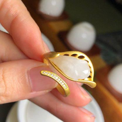 Romantic Gold Ring for Special Moments
