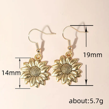 Stunning Earring for Daily Wear