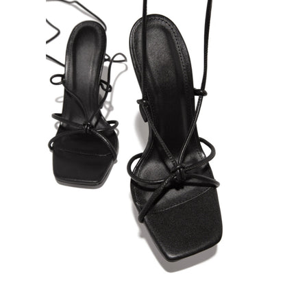 Chic Orthopedic Sandals with Unique Design