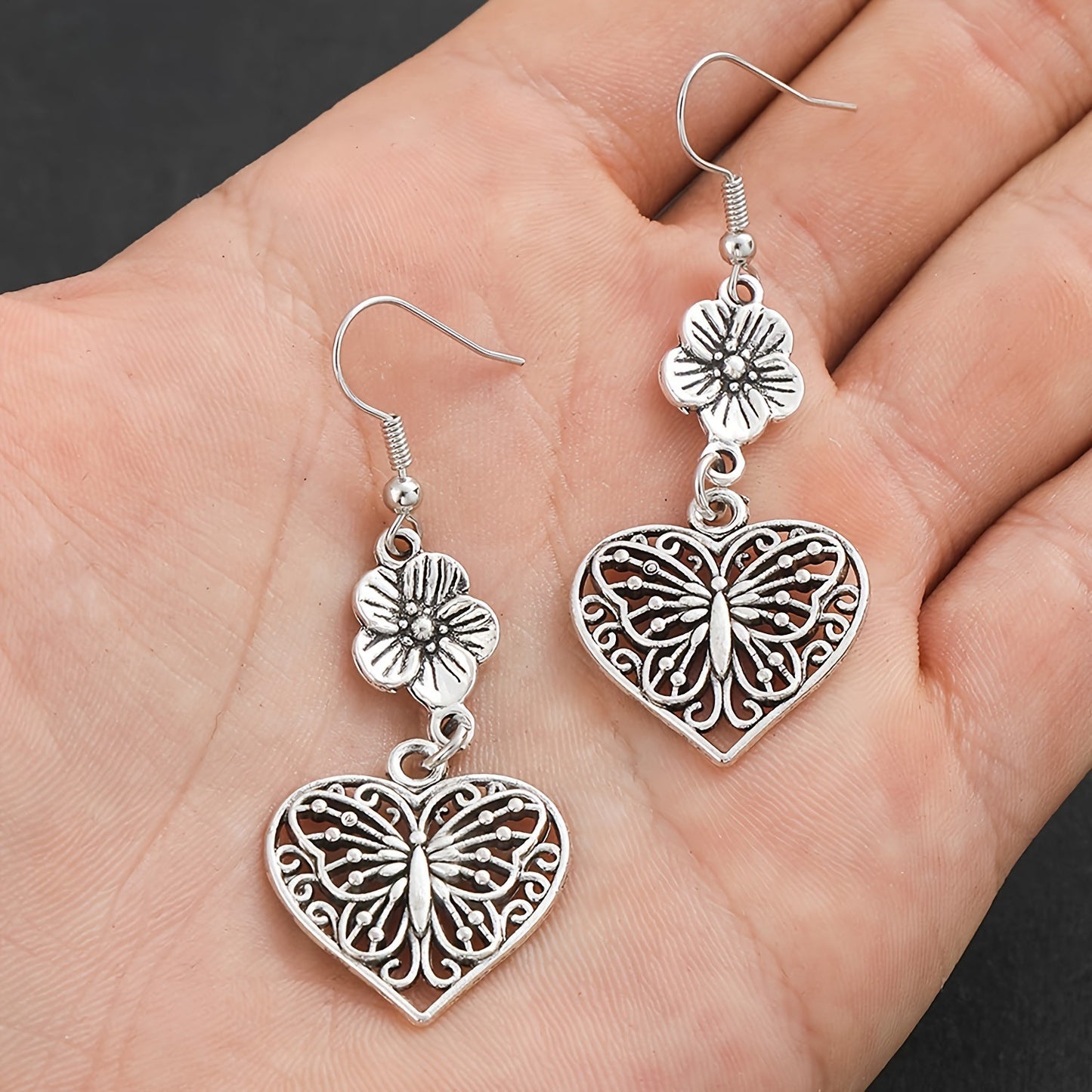 Stunning Earring for Daily Wear