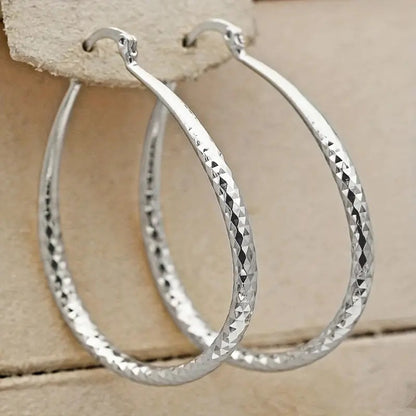 Classic Earring with Timeless Appeal
