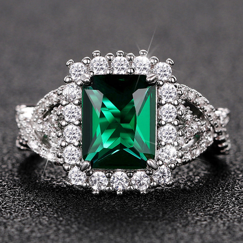 Romantic Gold Ring for Special Moments