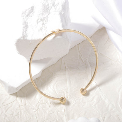 Charming Bracelet for Any Occasion
