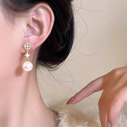 Romantic Pearl Earring for Special Moments