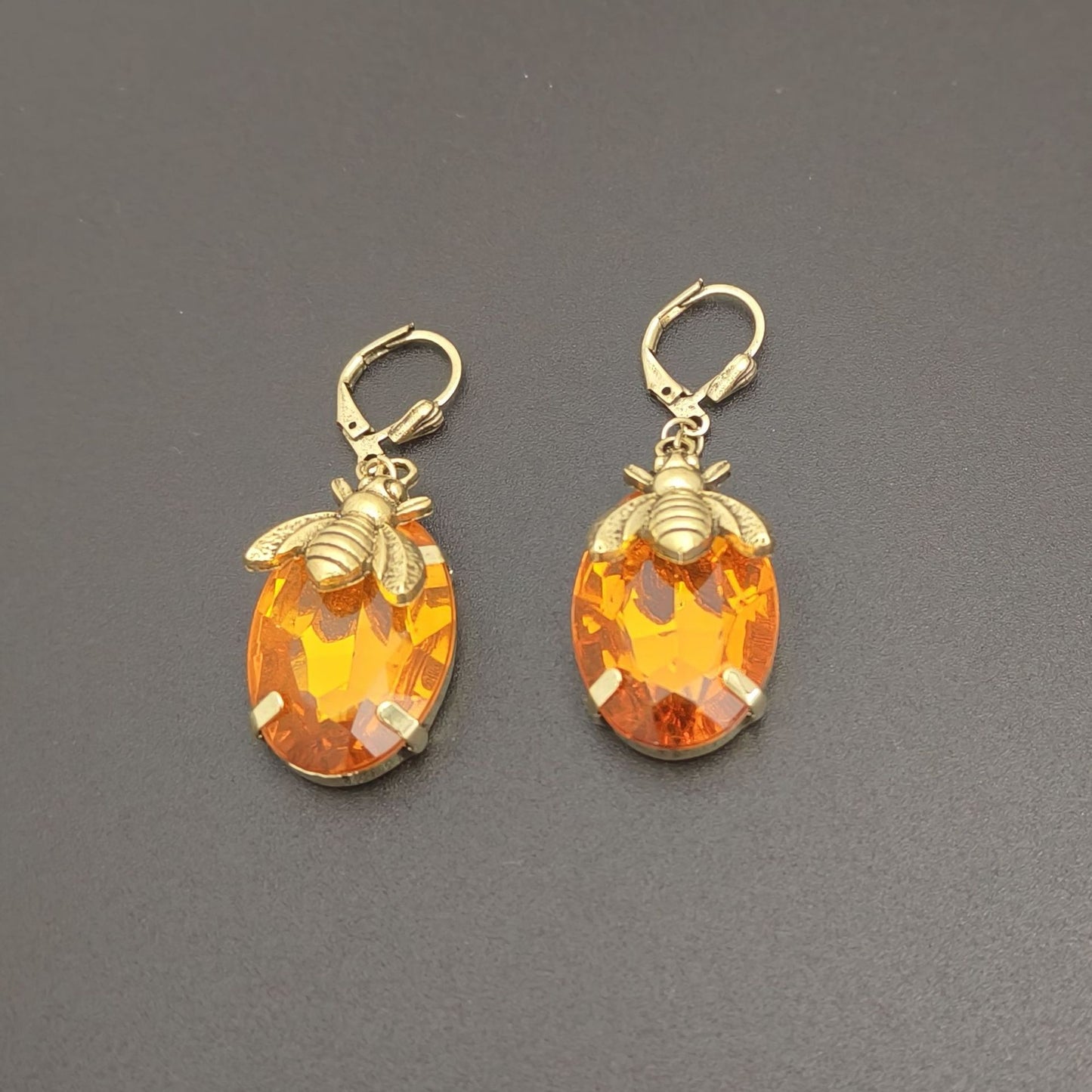 Charming Earring for Any Occasion