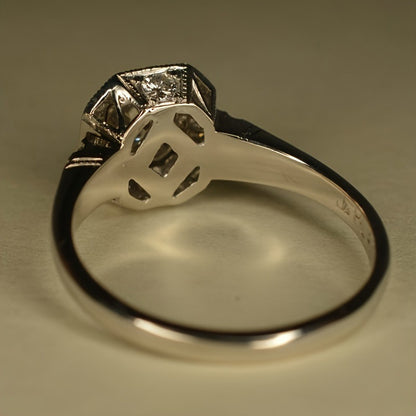 Stunning Gold Ring for Daily Wear