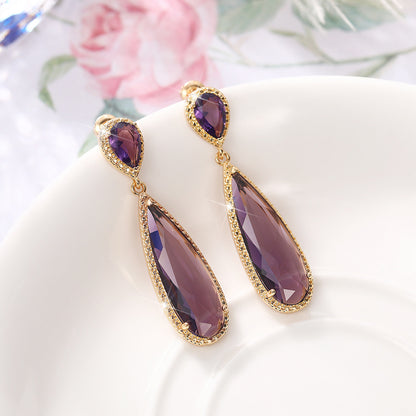 Charming Earring for Any Occasion