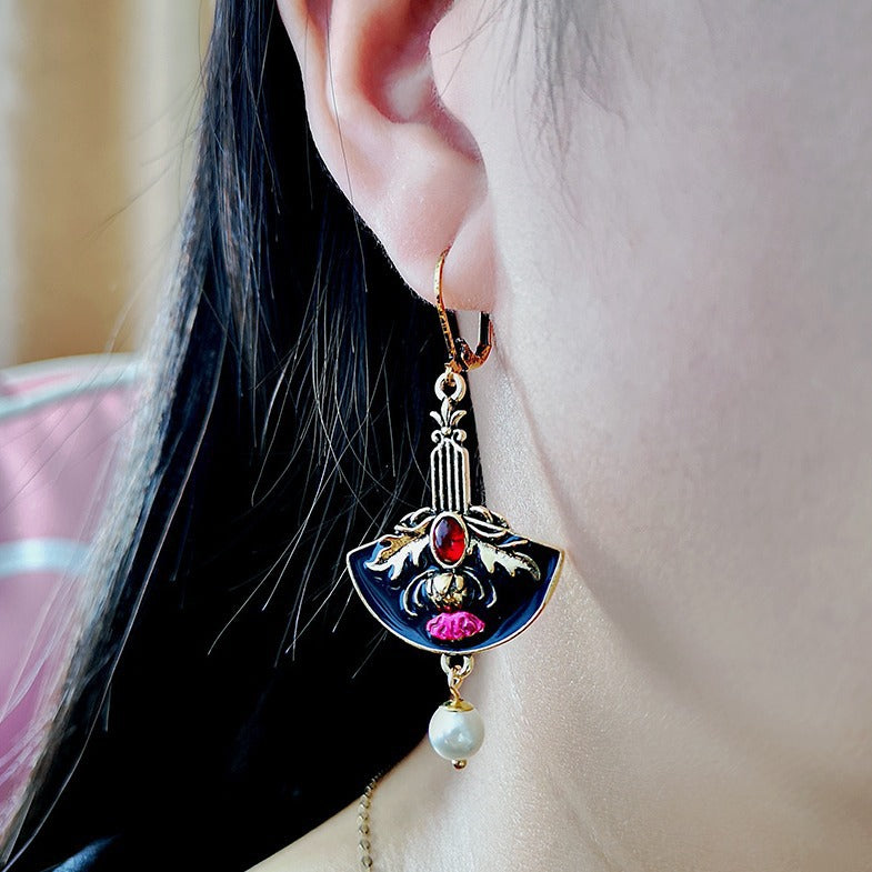 Stunning Pearl Earring for Daily Wear