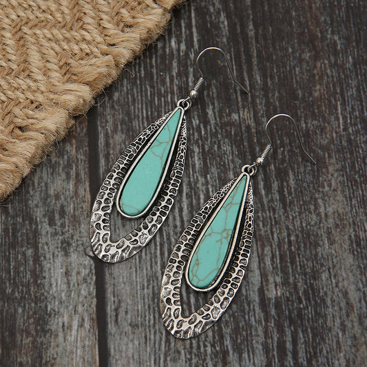 Charming Earring for Any Occasion