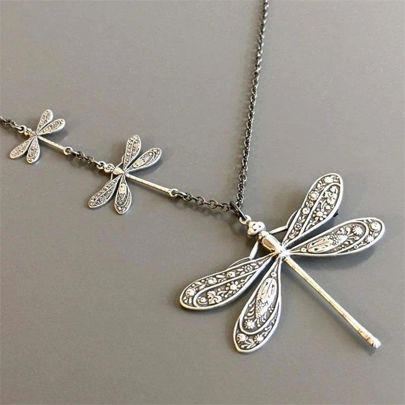 Stunning Necklace for Daily Wear