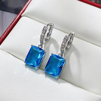 Elegant Earring for Every Occasion