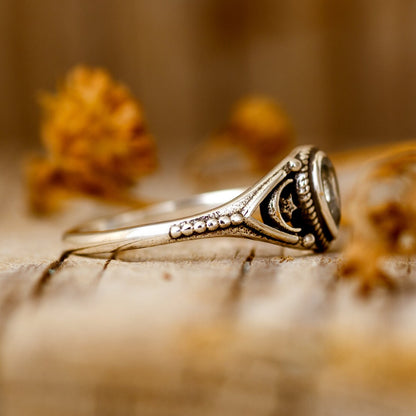 Stunning Ring for Daily Wear