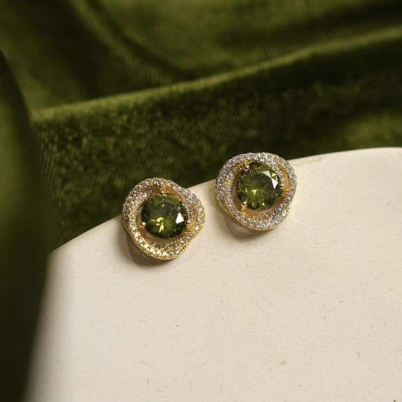 Classic Earring with Timeless Appeal