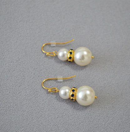 Elegant Gold Earring for Every Occasion