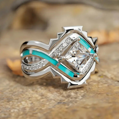 Beautiful Piece with Unique Style