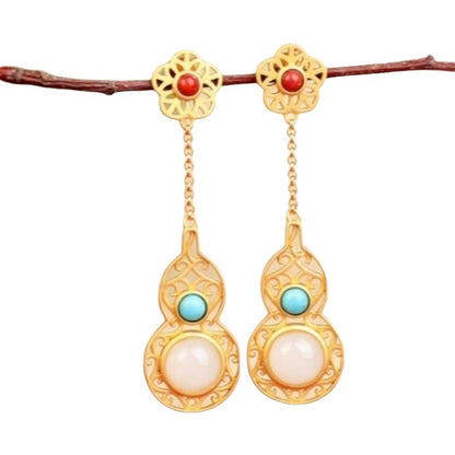 Romantic Gold Earring for Special Moments