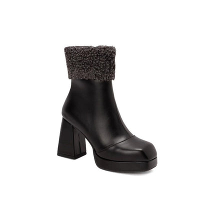 Graceful Orthopedic Boots for Modern Look