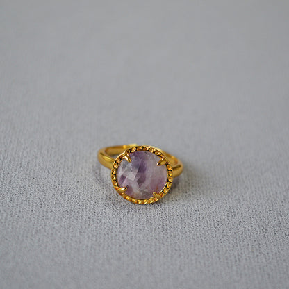 Stunning Gold Ring for Daily Wear