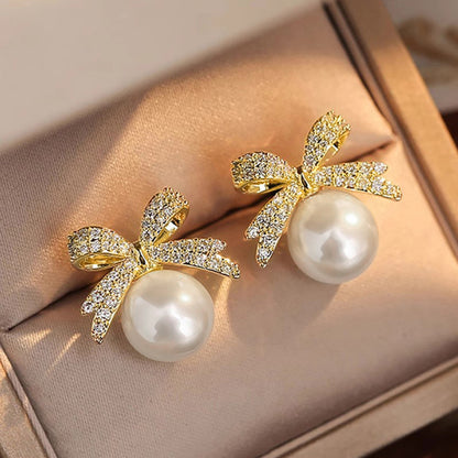 Classic Pearl Earring with Timeless Appeal