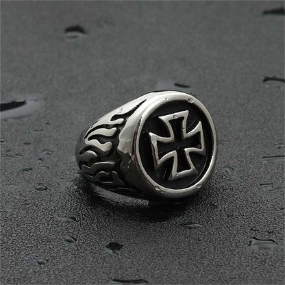 Classic Ring with Timeless Appeal