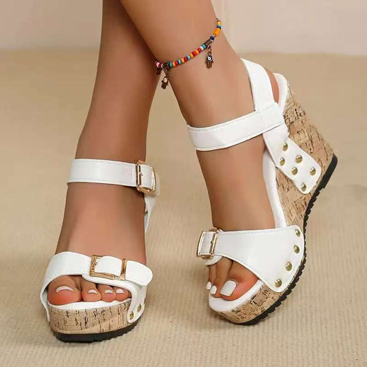 Beautifully Crafted Orthopedic Sandals