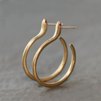Stunning Gold Earring for Daily Wear
