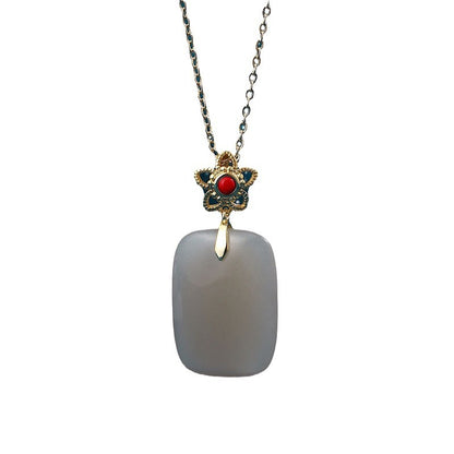 Charming Gold Necklace for Any Occasion