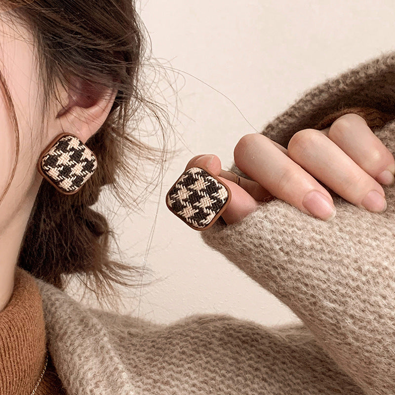 Elegant Earring for Every Occasion