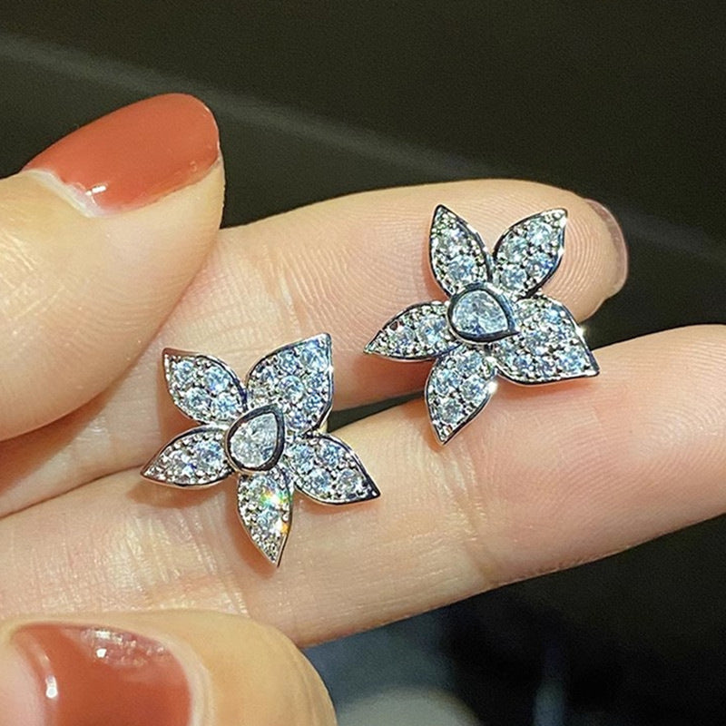 Classic Earring with Timeless Appeal