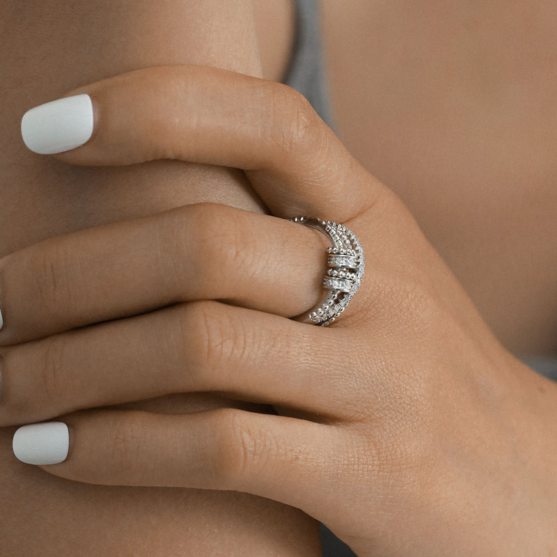 Charming Piece for Any Occasion