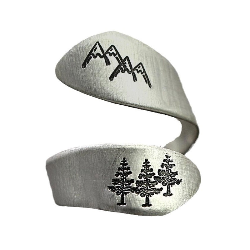 Charming Silver Ring for Any Occasion