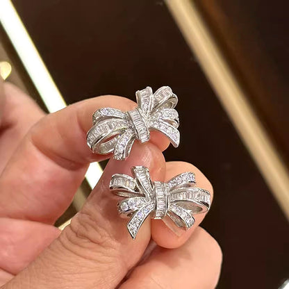 Charming Piece for Any Occasion
