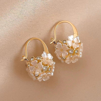 Romantic Earring for Special Moments