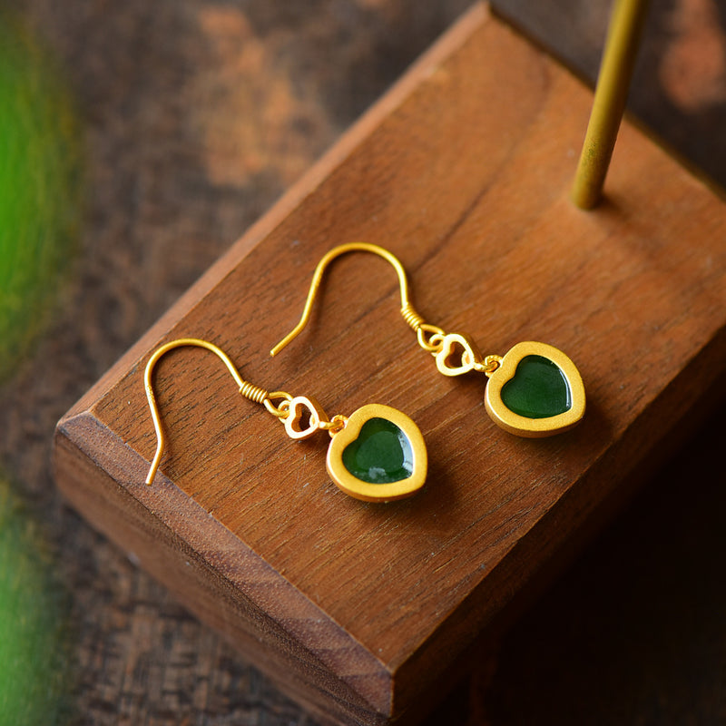 Beautiful Gold Earring with Unique Style