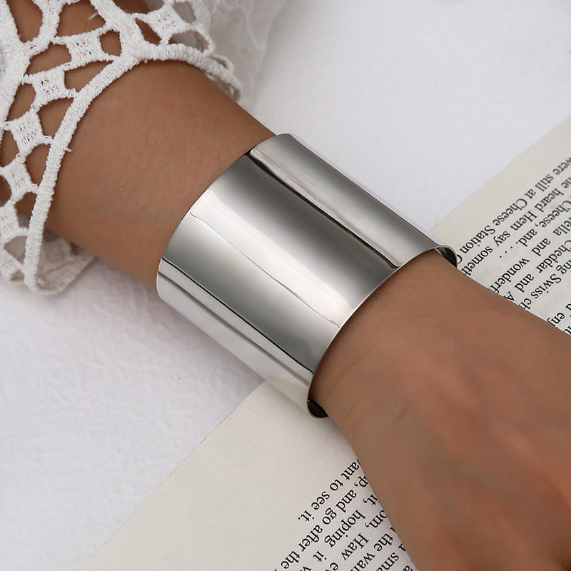 Vintage Handmade Gold Bracelet
