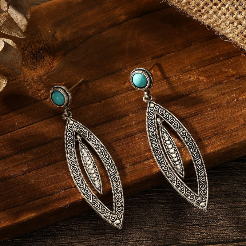 Classic Earring with Timeless Appeal