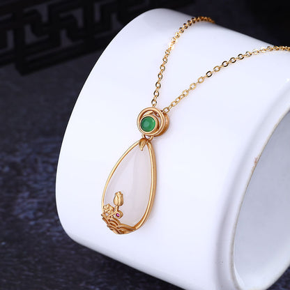 Elegant Gold Necklace for Every Occasion