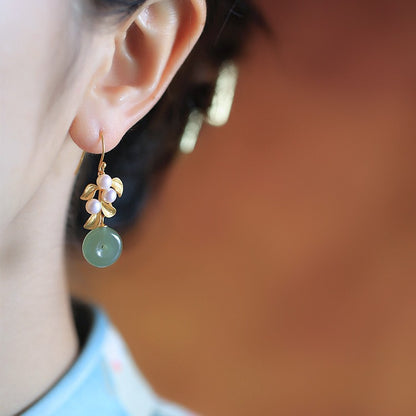 Elegant Gold Earring for Every Occasion