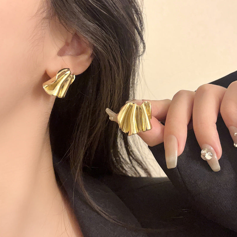 Romantic Earring for Special Moments