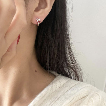 Classic Earring with Timeless Appeal