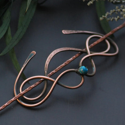 Charming Piece for Any Occasion
