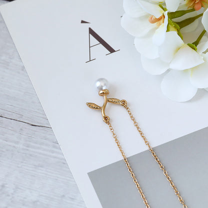 Classic Pearl Necklace with Timeless Appeal