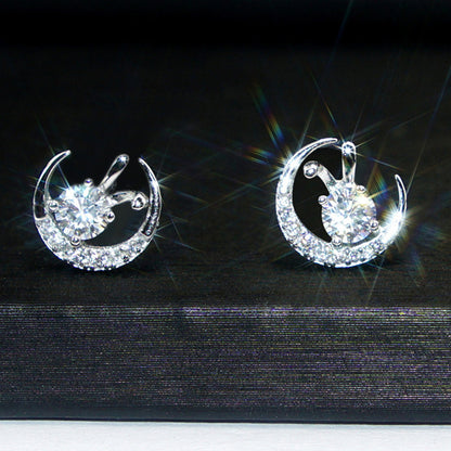 Charming Earring for Any Occasion