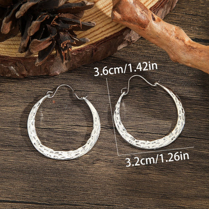 Classic Earring with Timeless Appeal