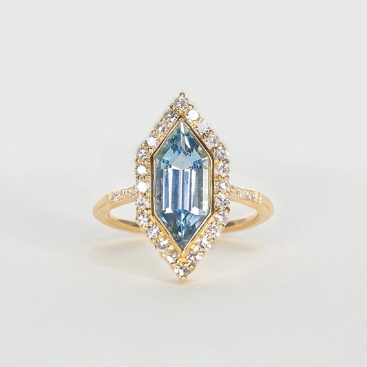 Elegant Gold Ring for Every Occasion