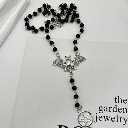 Romantic Silver Necklace for Special Moments