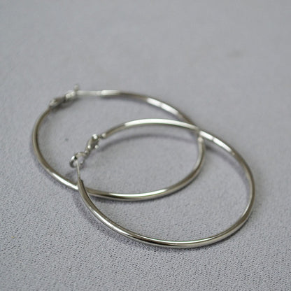 Elegant Silver Earring for Every Occasion