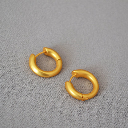 Delicate Artisan Gold Earring
