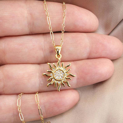 Stunning Necklace for Daily Wear